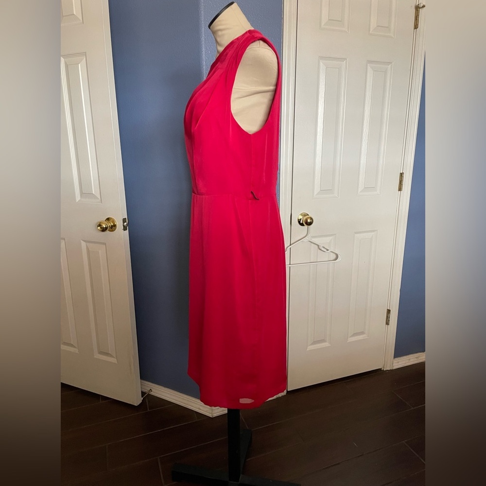 The Limited Red Midi Dress - Picture 6 of 11